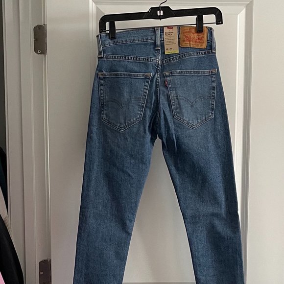 Levi's Skinny Taper Fit Men's / Unisex Jeans, NWT - Picture 1 of 4
